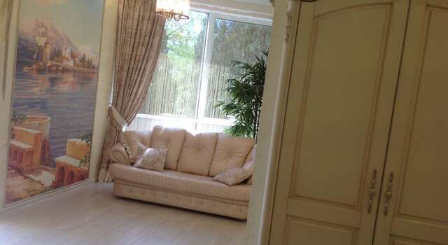 Апартаменты в Приморском парке Ялта-12